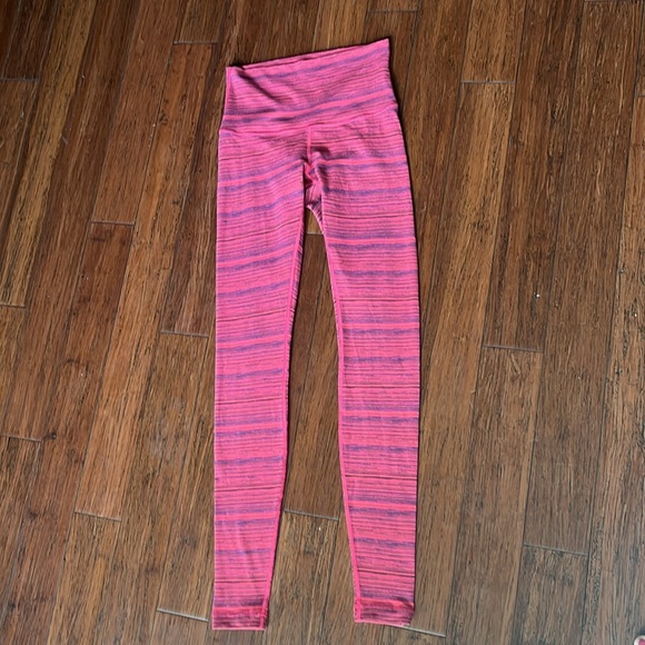 Lululemon Wunder Under High Rise leggings size 6 - Picture 5 of 7